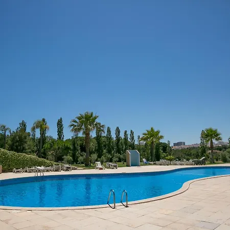בית נופש Sunny House